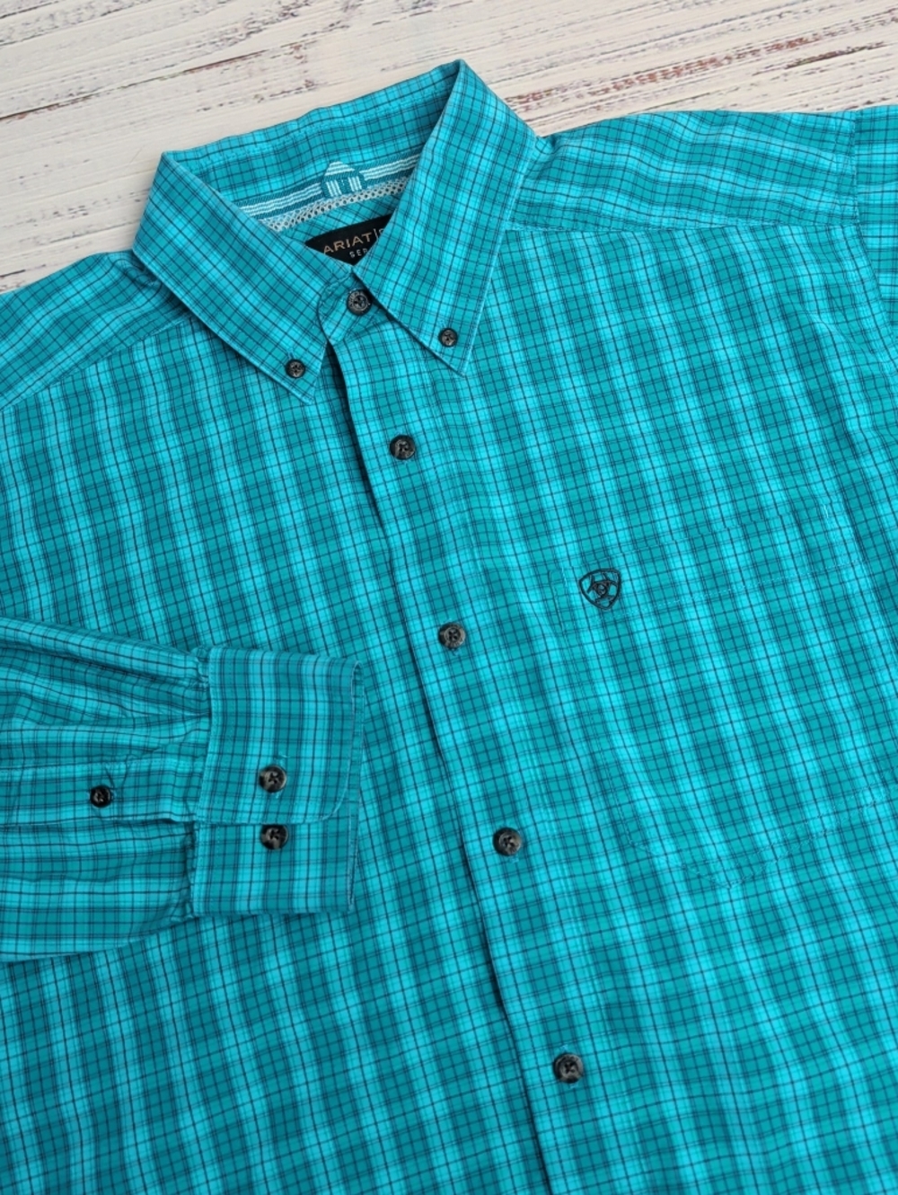 Ariat Pro Series Men's Blue Plaid Long Sleeve Button Down Vented Shirt Sz Large